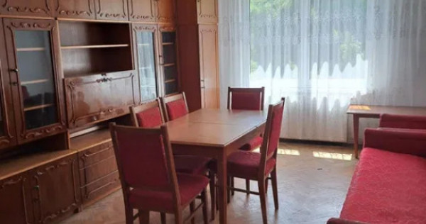 Apartament 3 camere, decomandat, 70mp, Rovine
