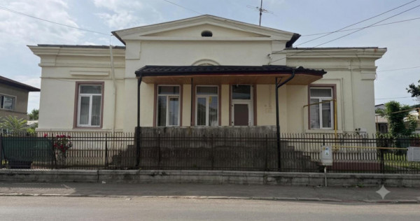 Apartament 2 camere, 70 mp, zona Centrală