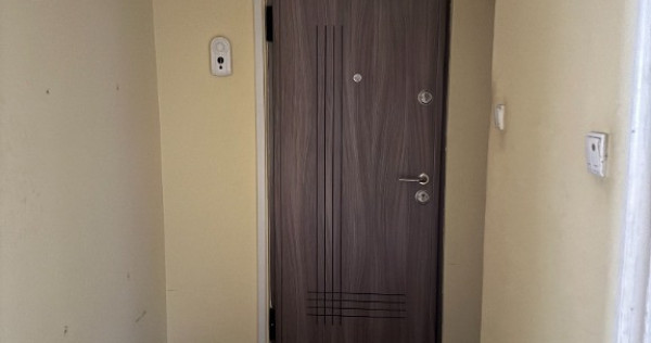 Apartament 4 camere spatios central