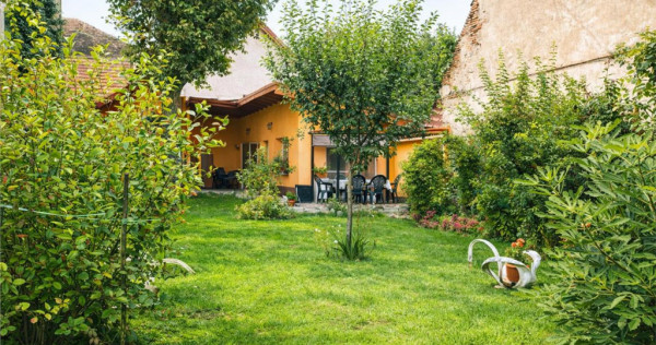 Casa pretabila: rezidential comercial servicii Central, F