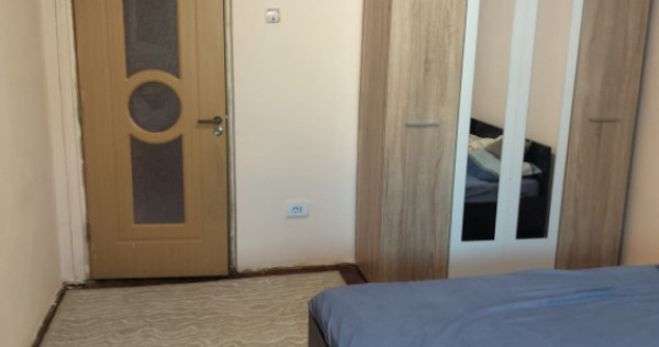 Apartament 3 camere, 45 mp, zona Valea Rosie
