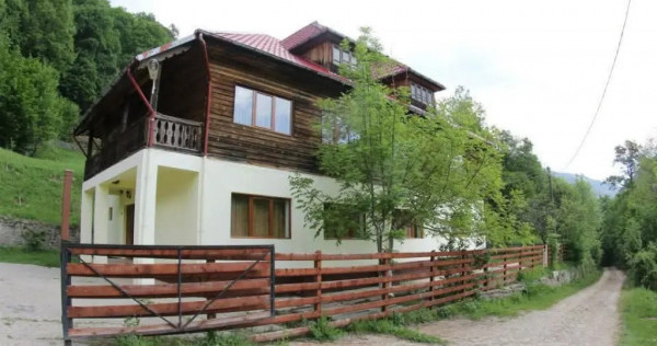 Casa/pensiune la munte