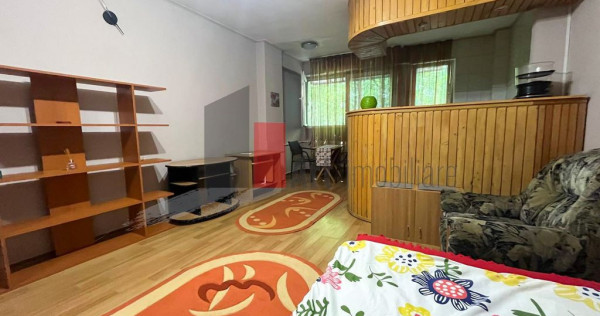 Urgent! Garsonieră cochetă, mobilată și utilată &ndash; ...