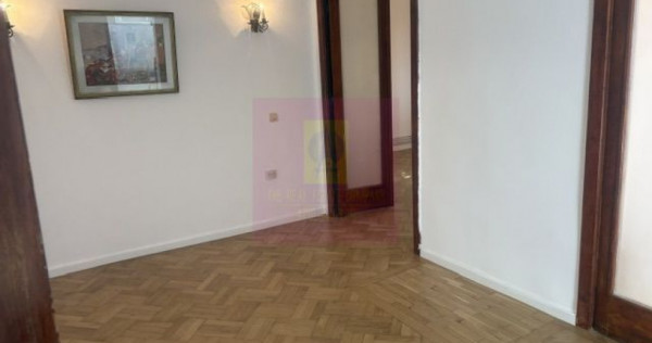 Apartament 3 camere in vila Cotroceni- Palat.