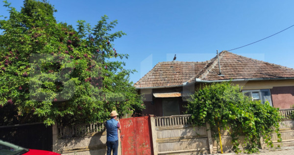 Casa de vanzare, 44 mp, zona Unirea