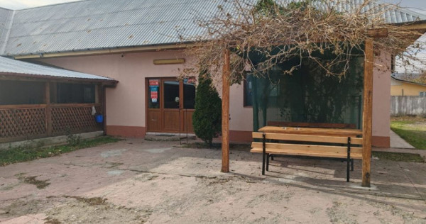 Spatiu comercial Sat Otetoaia, comuna Lunca Banului, Husi...
