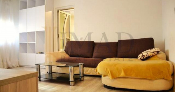Apartament 2 camere Micro 4 parter - zona foarte buna.