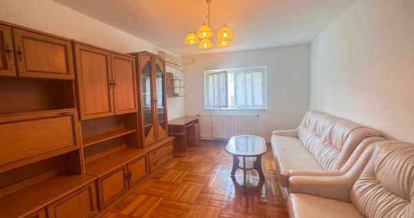Apartament 3 camere de vanzare in zona Tomis III