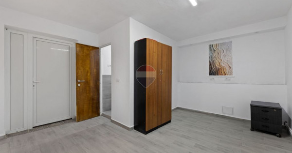 Apartament la casă de inchiriat cu 4 camere și 4 băi Z...