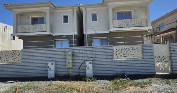 DUPLEX DESPARTIT - ZONA FOARTE BUNA - POSIBILITATE ALEGERE F