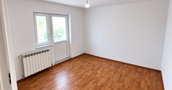 Apartament 3 camere, 65 mp, zona Centrala-Balș