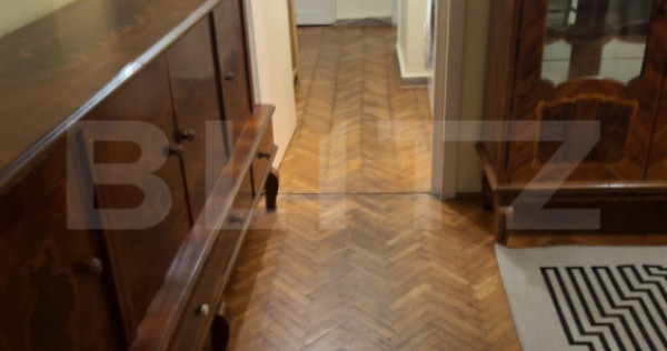 Apartament cu 3 camere, 70 mp, zona Bulevardul Dacia