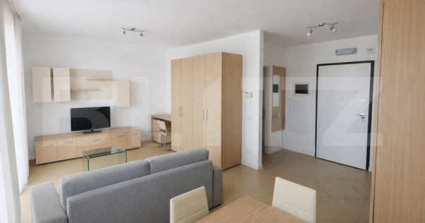 Garsonieră open space &ndash; 37 mp, balcon, view superb