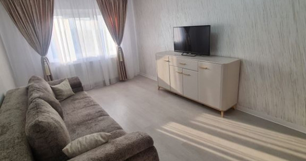 De vanzare apartament apartament cu 2 camere, Micro 16, etaj 4, 68.000 E