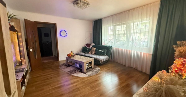 Soarelui - 2 Camere - Spatios - Parter inalt