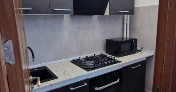 Inchiriere Garsoniera renovată și mobilată modern &icirc;n Craiova, Brazda