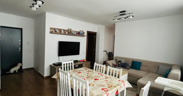 Apartament 3 camere, 61 mp+2 balcoane 10mp ,zona Stejarului