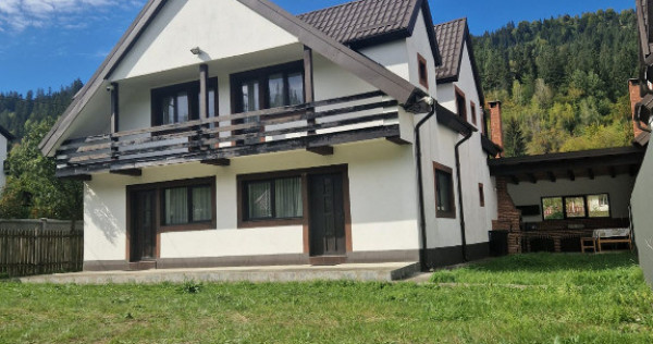 Vand vila tip duplex in localiatea Ceahlau