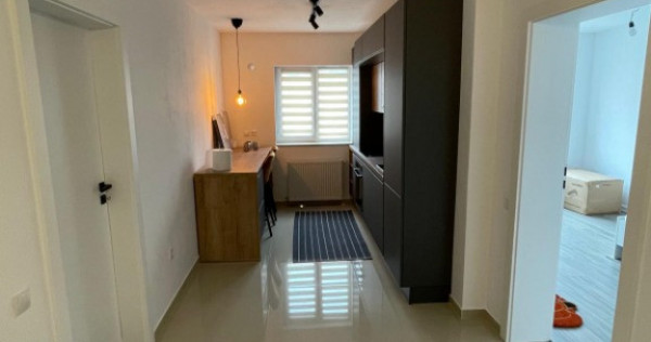 Persoana fizica dau in chirie apartament 2 cam, 56 mp, et 1/4, parcare