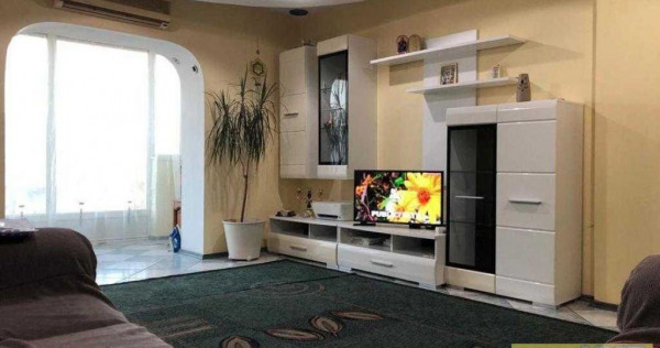 Bratianu, de inchiriat 3 camere, mobilat, gaze, termen lung