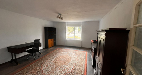 Casa cu teren de 1438 mp de vanzare - Recas