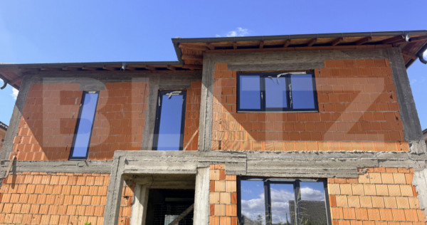Casa la rosu P+1 203.60 mp, teren 478 mp, zona Damila