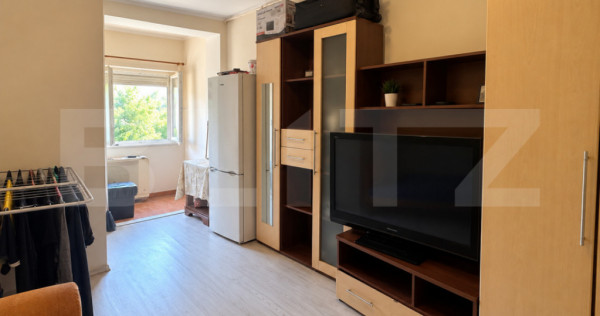 Garsoniera de vanzare, 21 mp, zona Soarelui