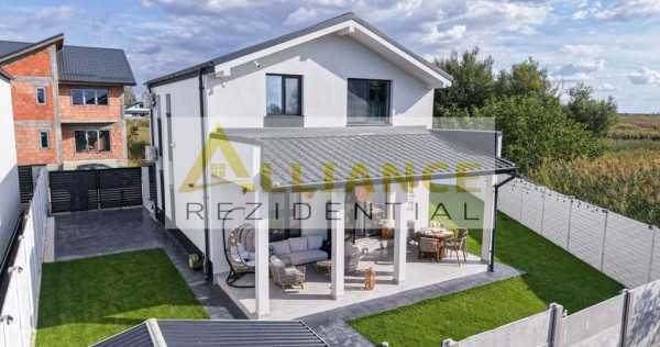 CASA MODERNA, COMPLET MOBILATA SI UTILATA
