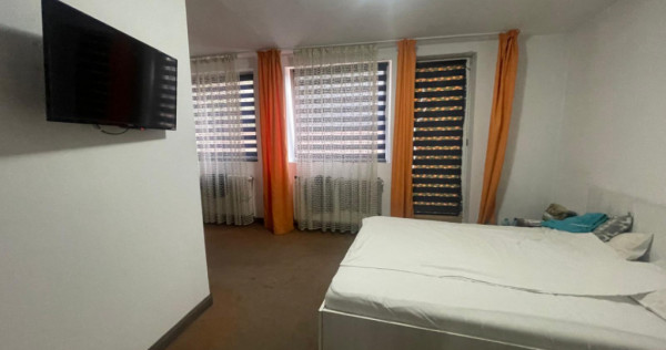 Casa 6 camere, 197 mp utili, P+1+M, teren 350 mp, zona Centr
