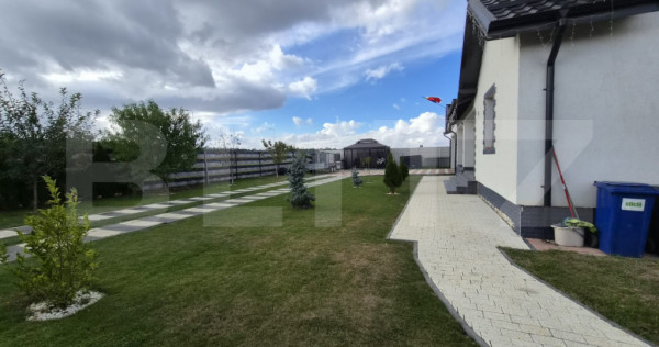 Casa la cheie, 3 camere, 151 mp, teren 696 mp, zona Bod