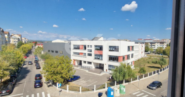 APARTAMENT 3 CAMERE DE INCHIRIAT &ndash; MICRO 3