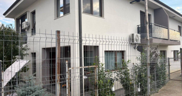Duplex de vanzare, 102 mp, teren 207 mp, zona Dezmir