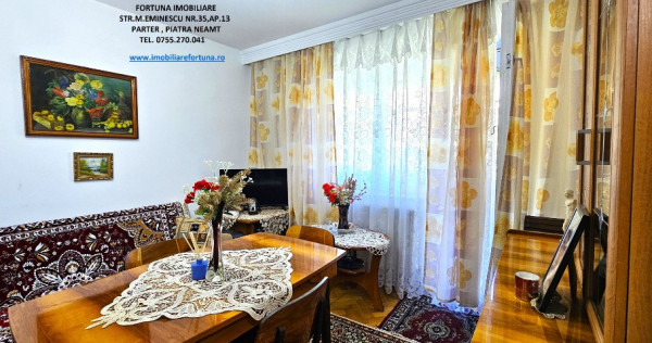 Apartament 2 camere cu balcon generos, zona Centrala- Pietricica
