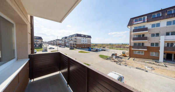 V&acirc;nd apartament nou cu trei camere