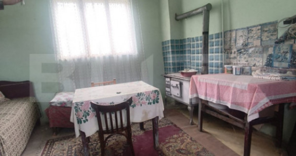 Casa de vanzare, 150 mp, zona Centru - Ocna Mures