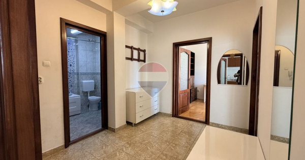Apartament decomandat 2 camere-Chirie-Zona Gara