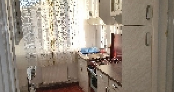 Se inchiriaza apartament 2 camere Est