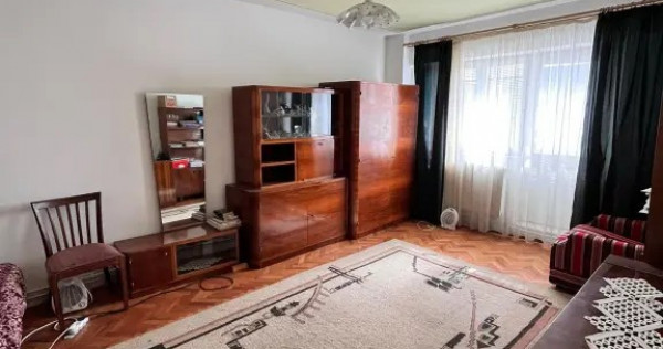 Apartament 3 camere școala generală Coposu in Dumbrava Nord