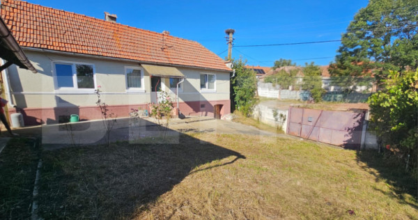 Casă 3 camere cu 2.194 mp teren intravilan&ndash; Vingard