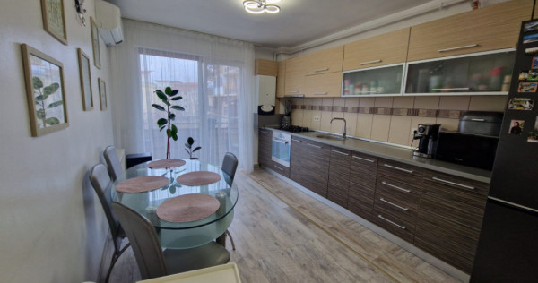 Apartament 3 camere 58,6 mp , Zona Florilor