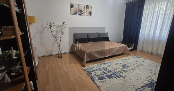 3 camere 5 minute METROU 1 DECEMBRIE/decomandat/centrala