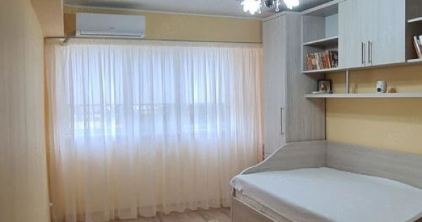 De inchiriat apartament 1 camera micro 20, etaj 1, 1500 lei
