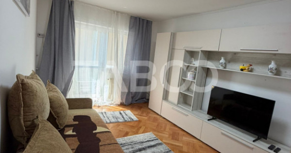 Apartament 3 camere etaj 1 de inchiriat zona Scoala de Inot