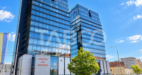 Spatiu de birou/comercial la parter 47 metri Centrul de Afac