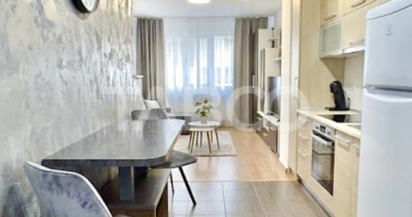 Apartament cu 2 camere de vanzare langa Piata Flora in Mana