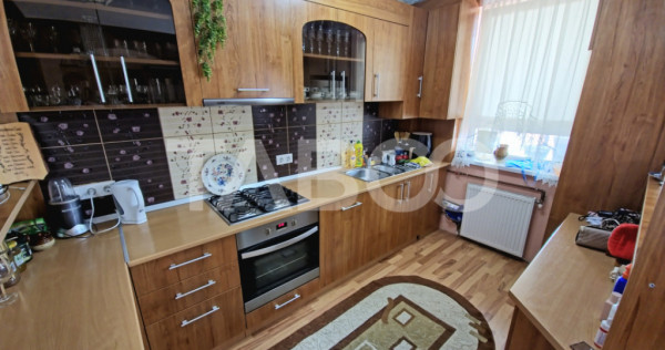 Apartament cu suprafata generoasa de 73mp 2 camere de vanzar