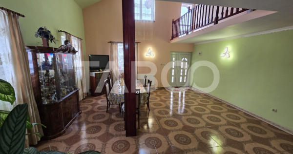 Casa individuala de vanzare cu 4 camere mobilate utilate in