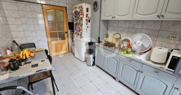 Apartament cu 4 camere decomandate de vanzare Manastur zona