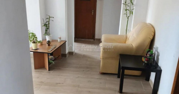 3 camere de v#226;nzare &ndash; Calea C#259;l#259;ra#537;i | Pia#5
