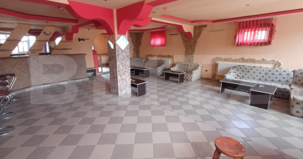 Casă de v&acirc;nzare, 196 mp, zona Nord-Vest